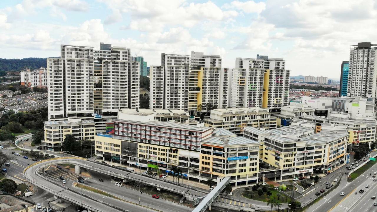 S3 The Wood @ The Best Location At Puchong Exterior photo